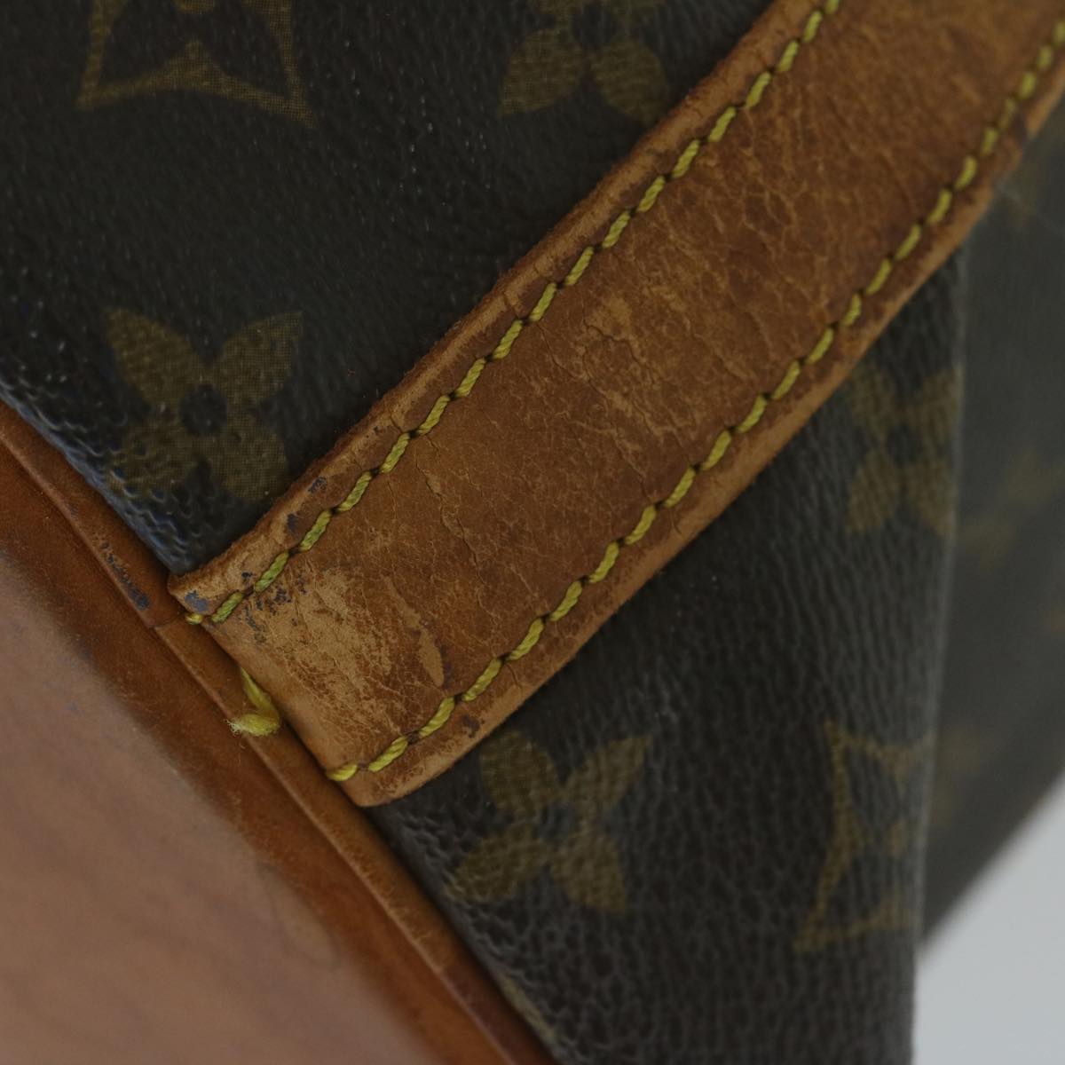 LOUIS VUITTON Monogram Petit Noe Shoulder Bag M42226 LV 64565