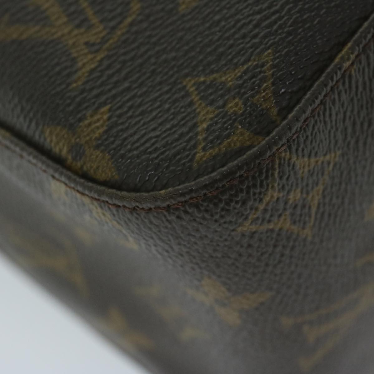 LOUIS VUITTON Monogram Looping GM Shoulder Bag M51145 LV 64570