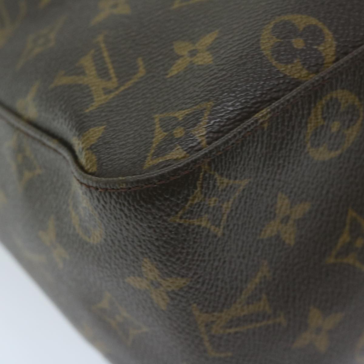 LOUIS VUITTON Monogram Looping GM Shoulder Bag M51145 LV 64570