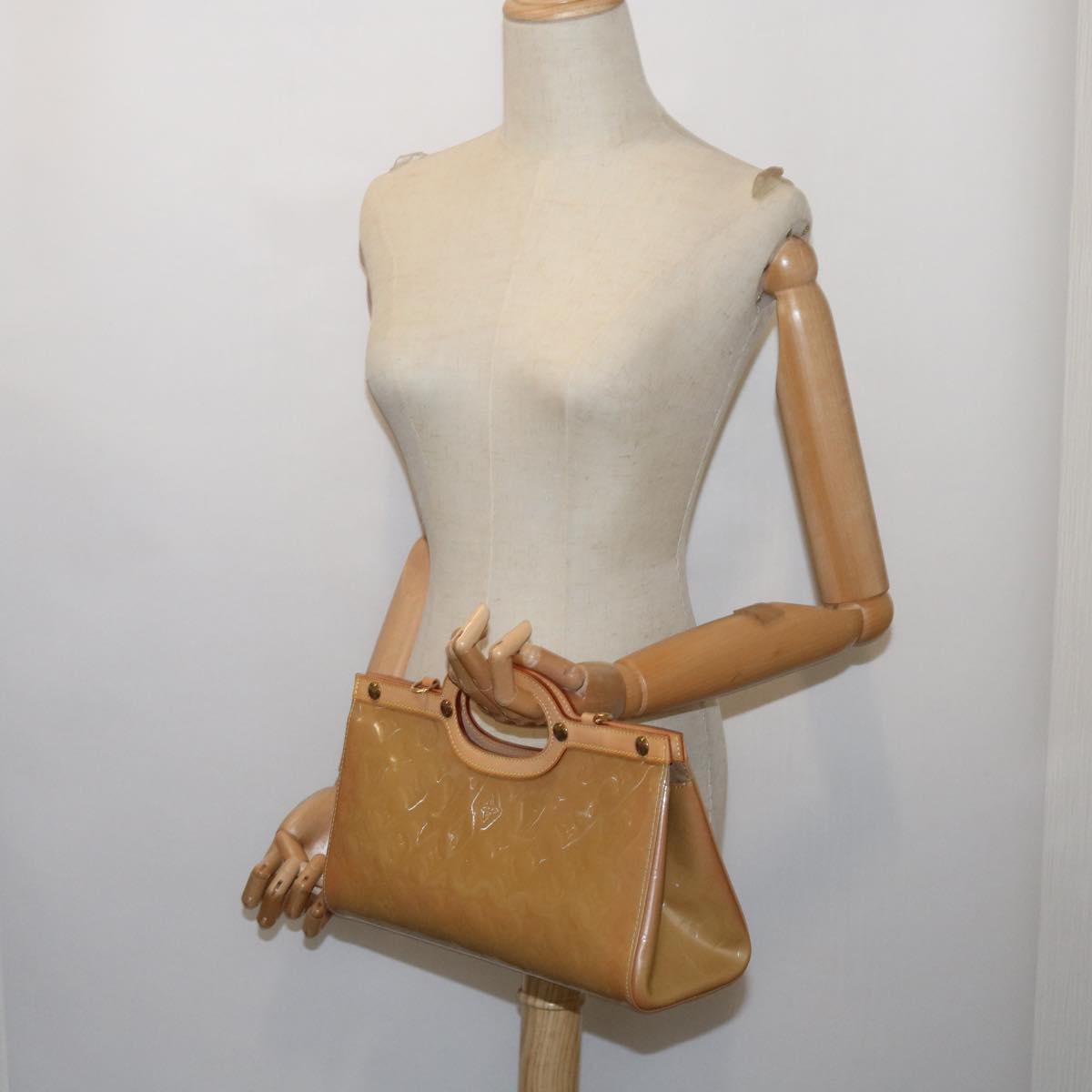 LOUIS VUITTON Monogram Vernis Roxbury Drive Hand Bag Noisette M91372 64573A