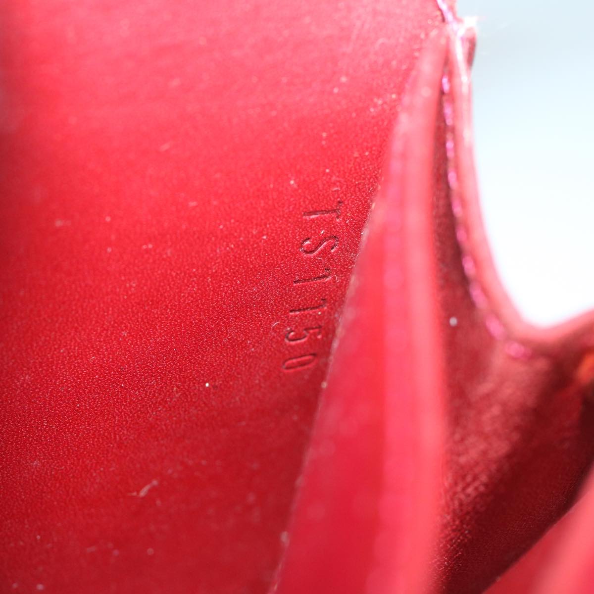 LOUIS VUITTON Vernis Portefeiulle Sarah Long Wallet Red M93530 LV 64625