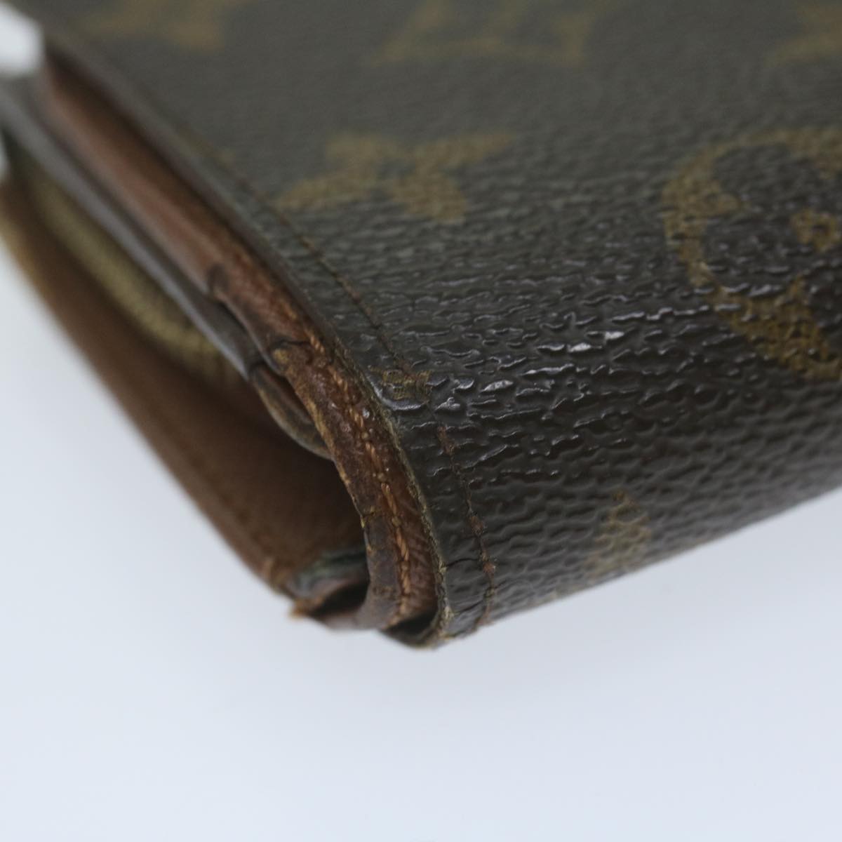 LOUIS VUITTON Monogram Porte Monnaie Billets Tresor Wallet M61730 64628