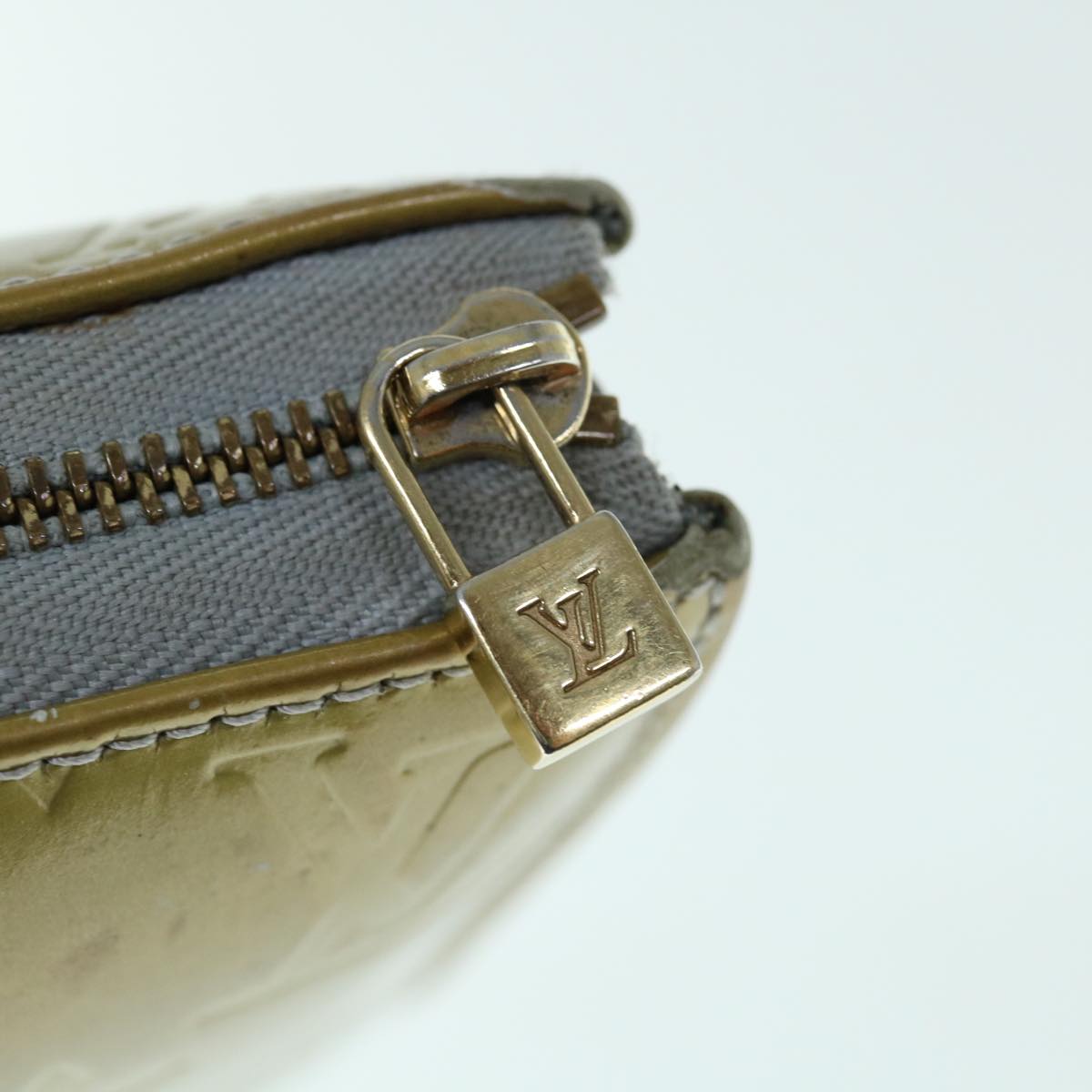 LOUIS VUITTON Monogram Vernis Lexington Accessory Pouch Gris M91056 64631
