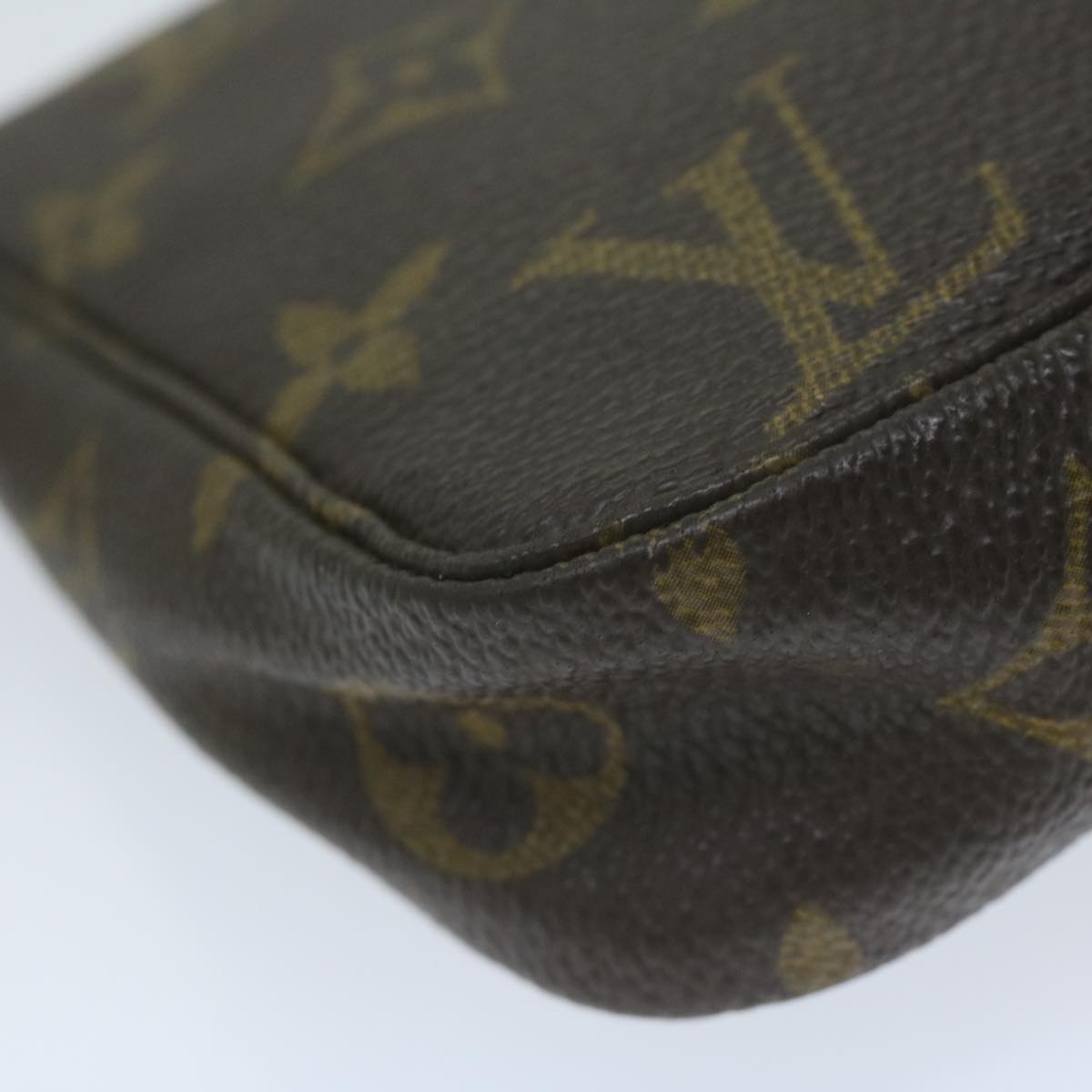 LOUIS VUITTON Monogram Pochette Accessoires Pouch M51980 LV 64660