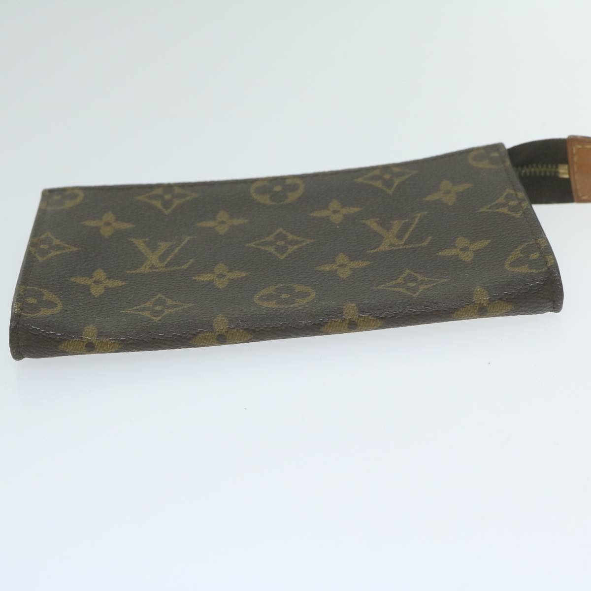 LOUIS VUITTON Monogram Bucket PM Pouch Accessory Pouch LV 64683