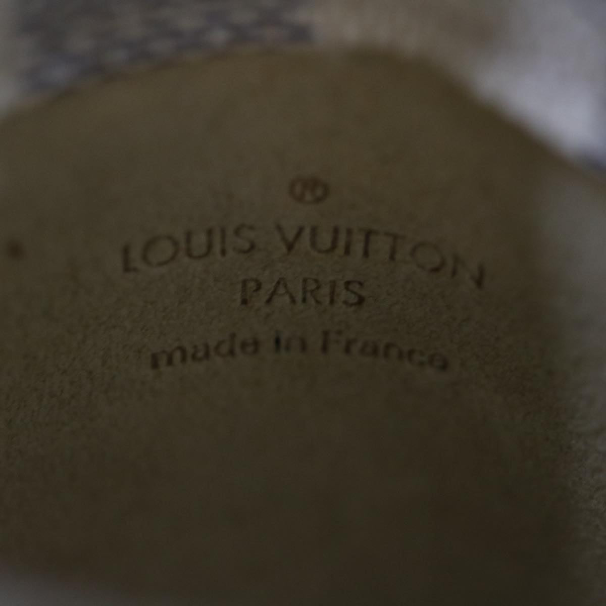 LOUIS VUITTON Damier Azur Etui Lunettes MM Glasses Case N60025 LV 64687