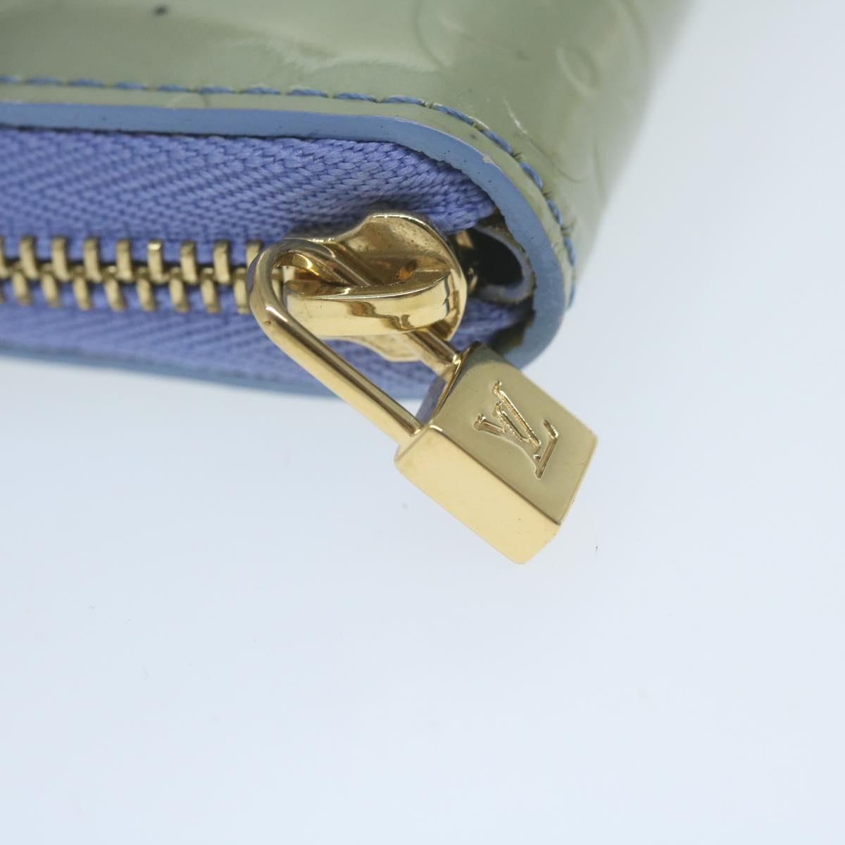 LOUIS VUITTON Monogram Vernis Bloom Wallet Lavande M91237 LV 64690