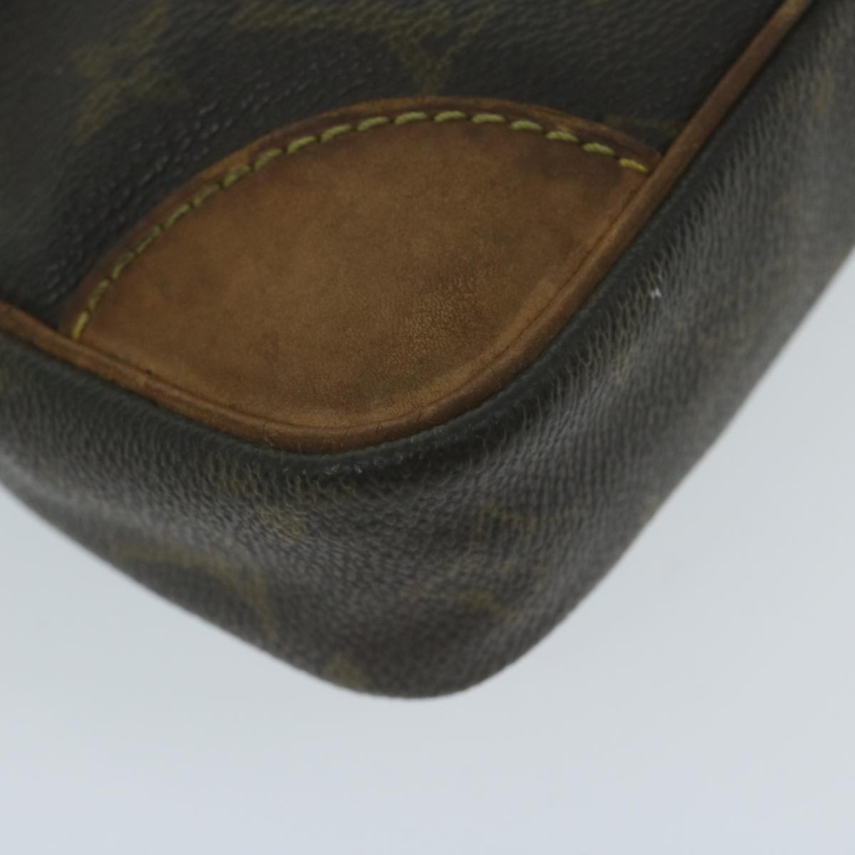LOUIS VUITTON Monogram Marly Dragonne GM Clutch Bag M51825 LV 64702