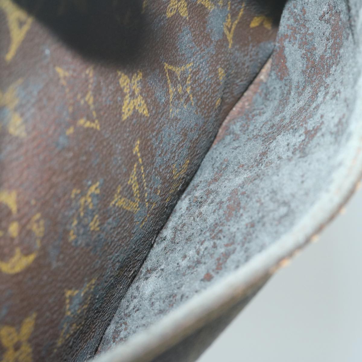 LOUIS VUITTON Monogram Compiegne 23 Clutch Bag M51847 LV 64705
