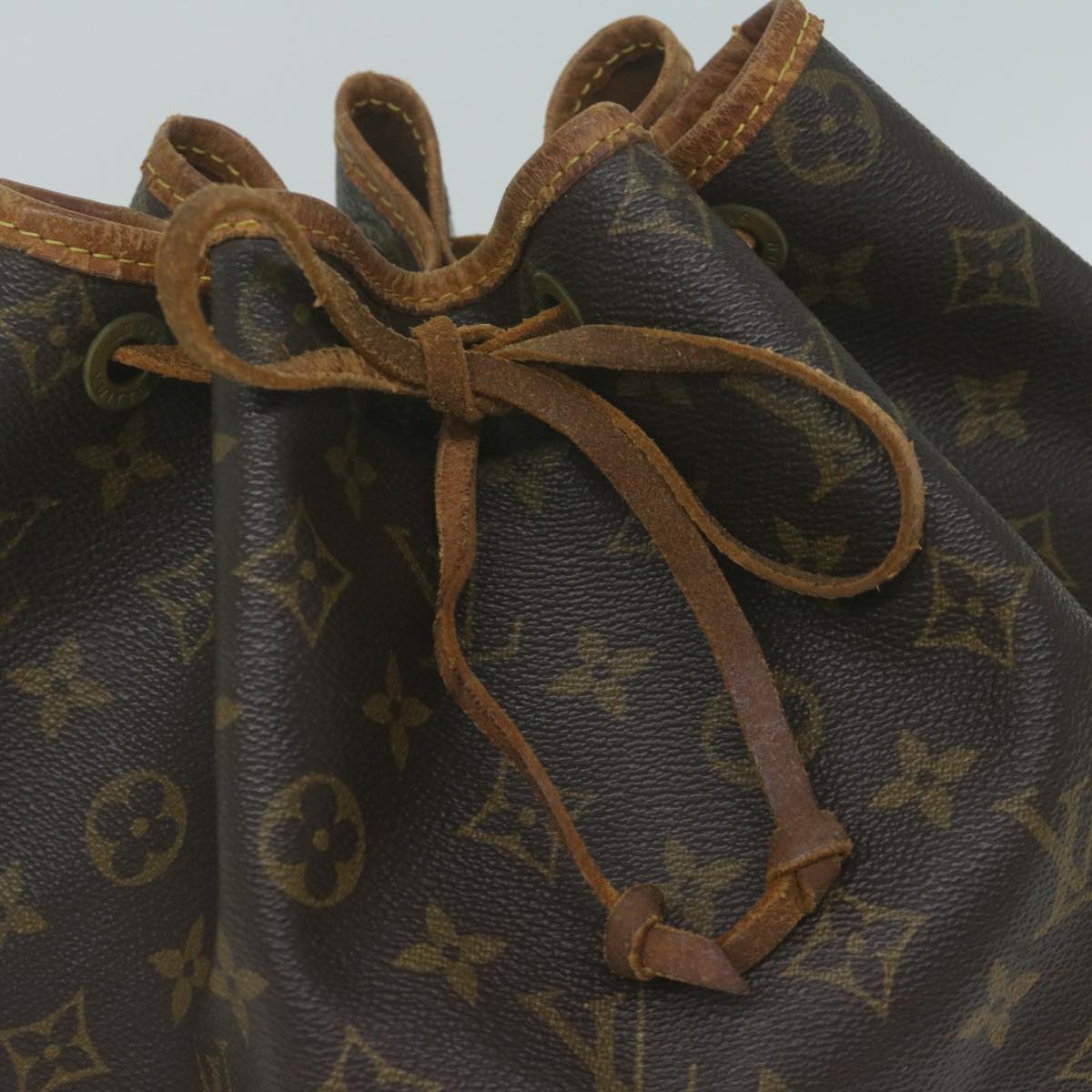 LOUIS VUITTON Monogram Noe Shoulder Bag M42224 LV 64747