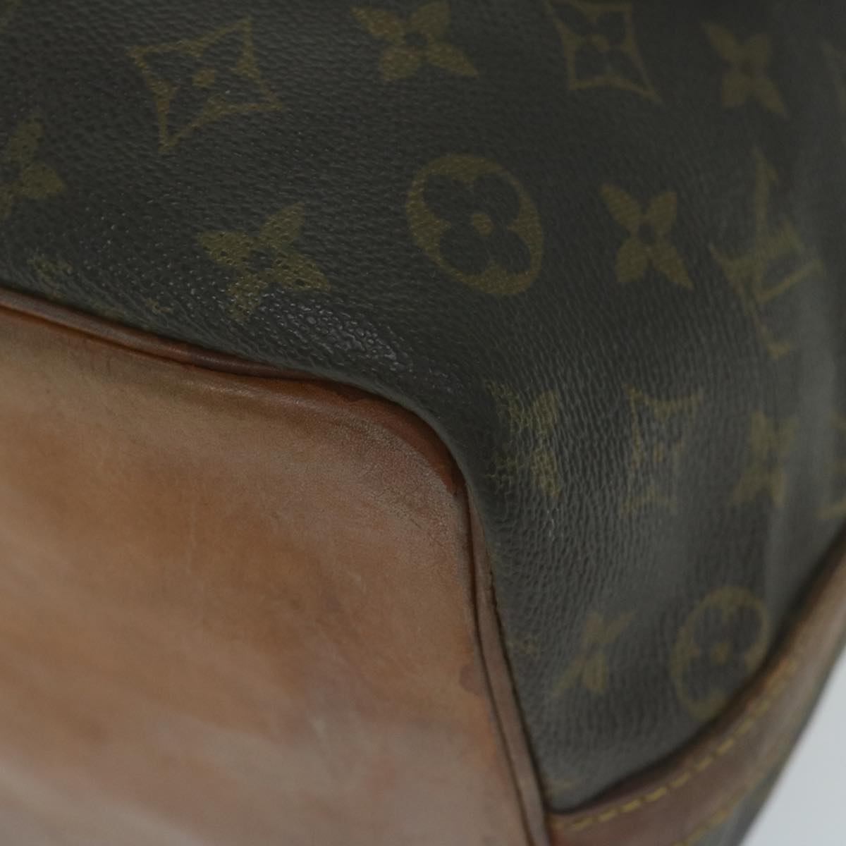 LOUIS VUITTON Monogram Petit Noe Shoulder Bag M42226 LV 64748