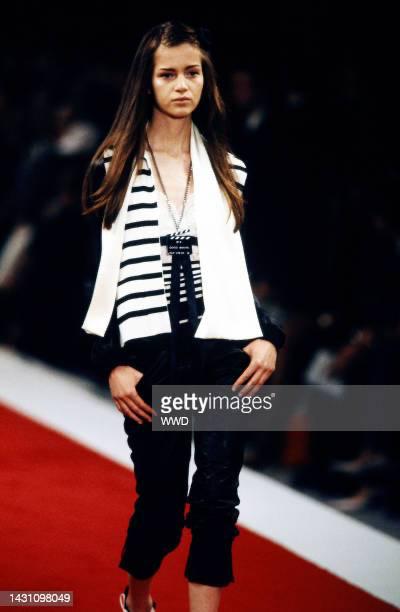 Broche clap de cinÃ©ma Chanel 2005