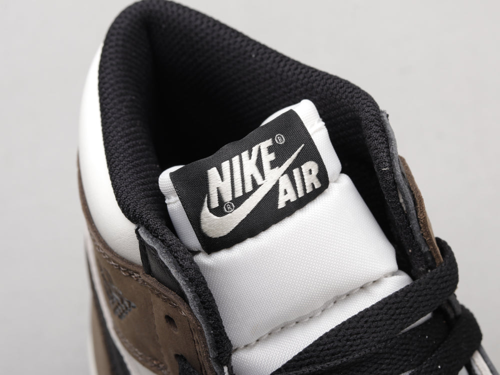 GLM - AJ1 Small Barb Black GLMcha