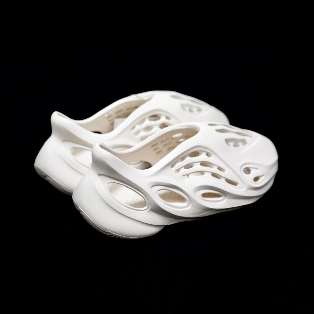 GLM - Yzy Foam Runner Sneaker