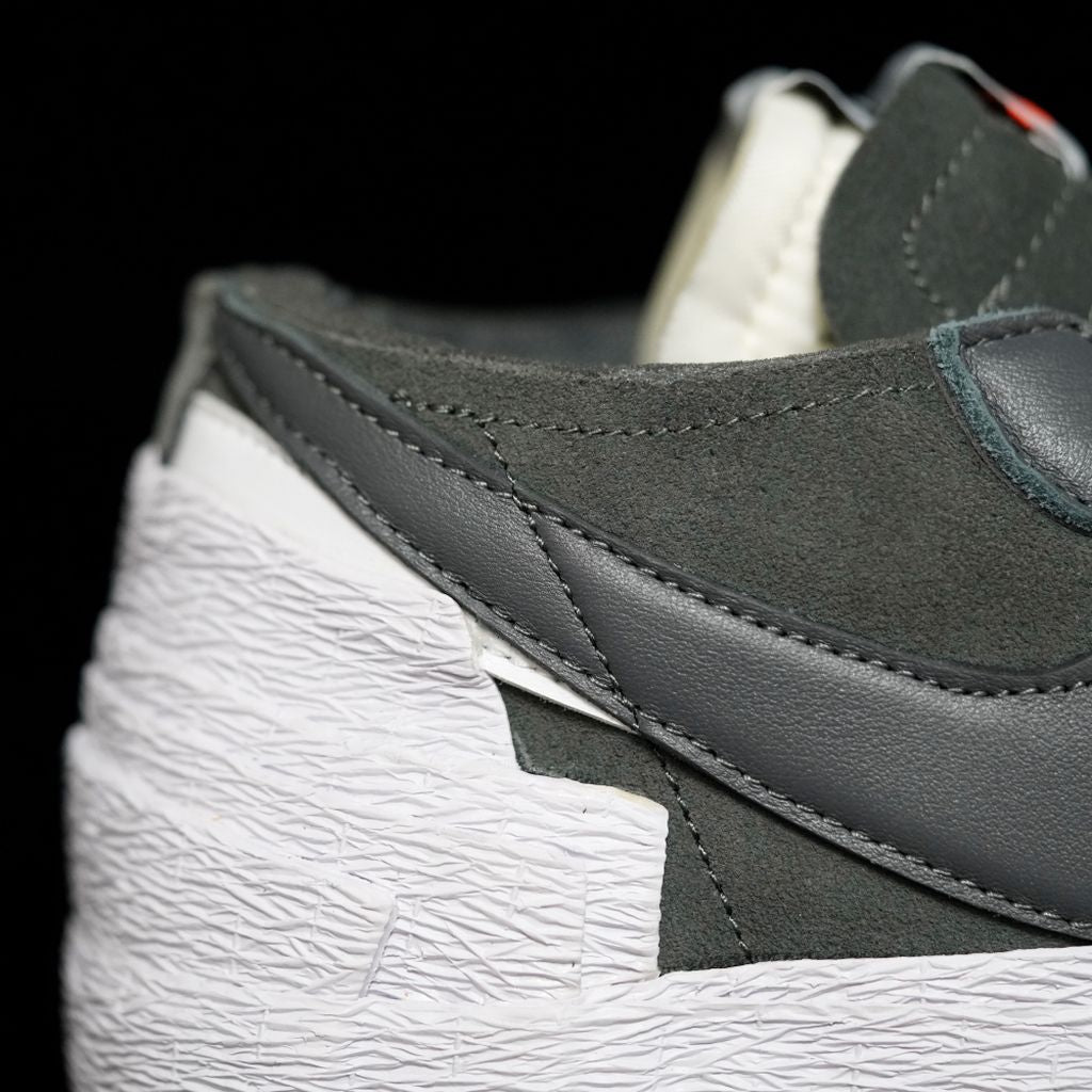 GLM - Sacai x Blazer Low Black & White