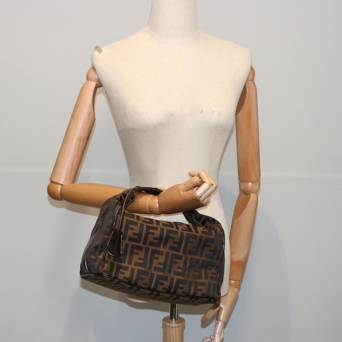 FENDI Zucca Canvas Vanity Cosmetic Pouch Brown Black 65535