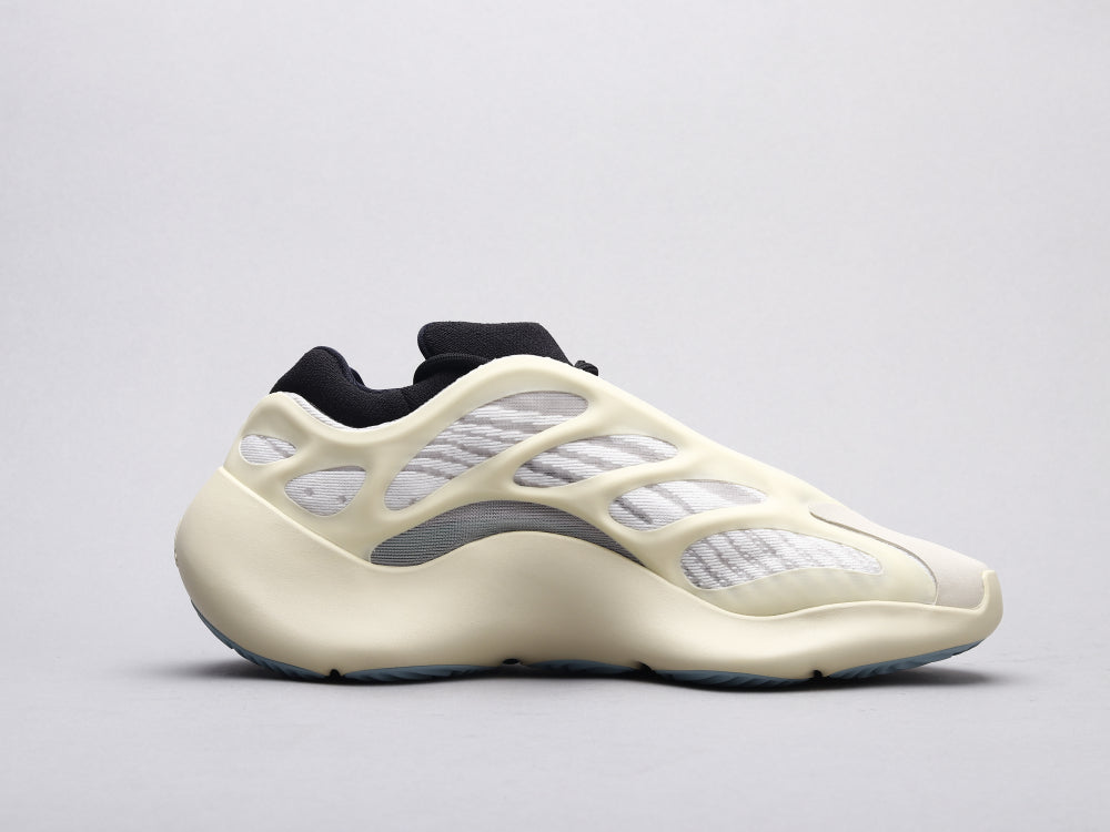 GLM - Yzy 700 Azael Alien Sneaker