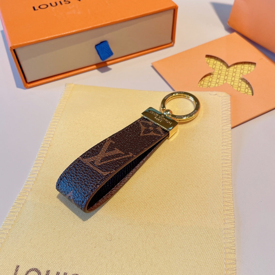 GLM - Top Quality Keychains LUV 030