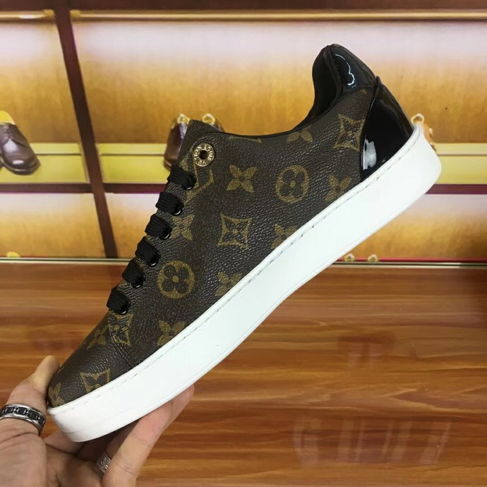 GLM - Top Quality Luv Sneaker 048