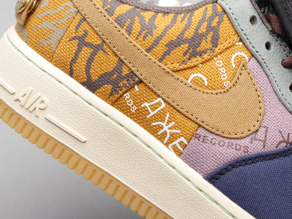 GLM - TS x AF1