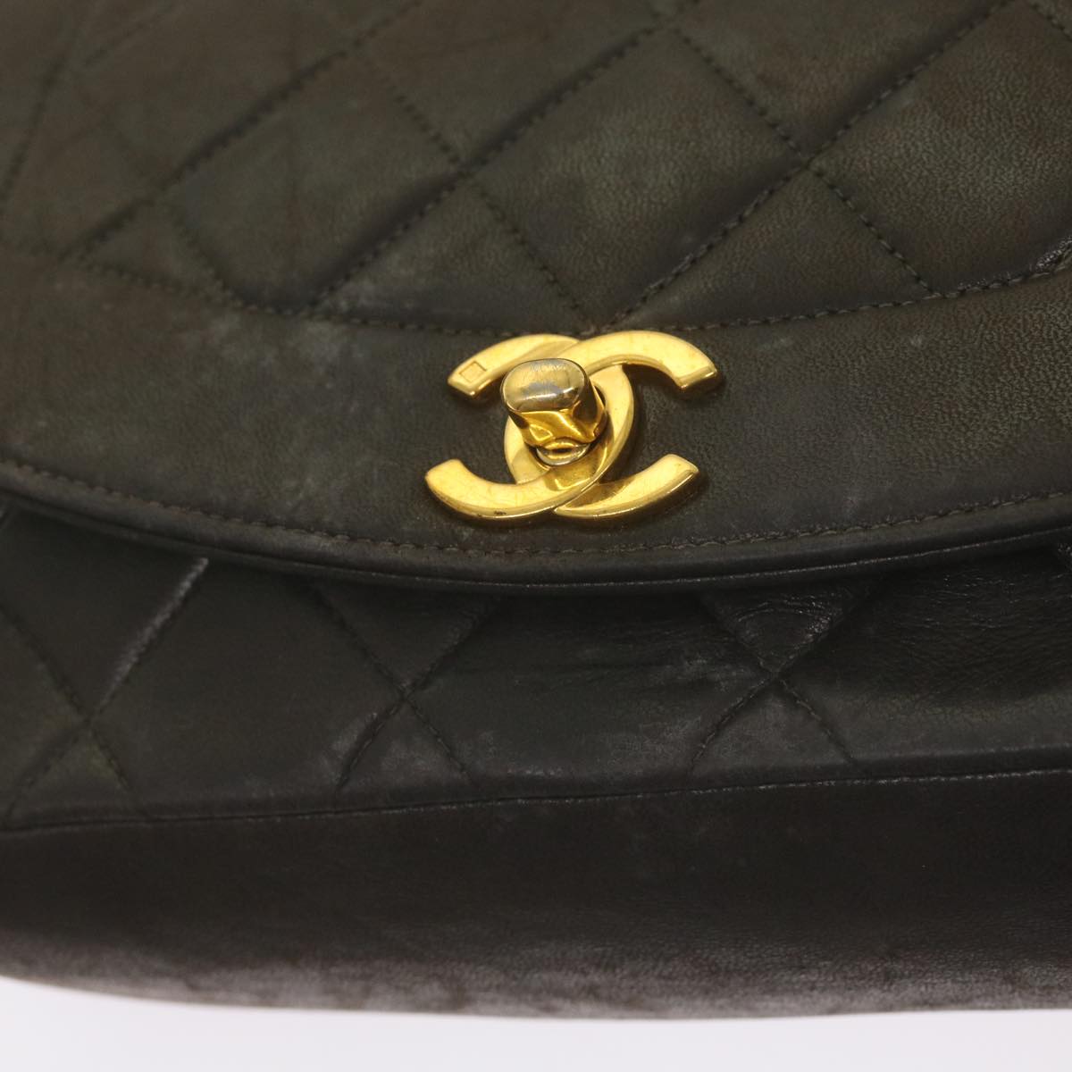 CHANEL Diana Matelasse Chain Shoulder Bag Leather Black CC 66875