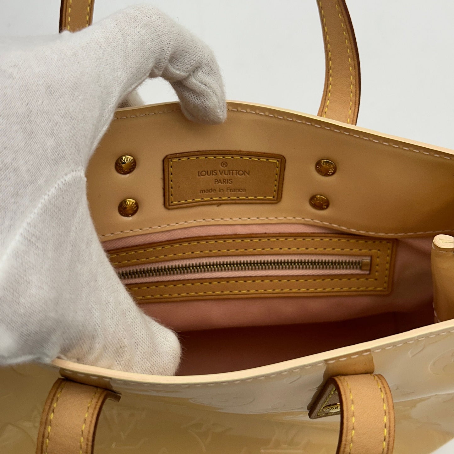 LOUIS VUITTON Monogram Vernis Reade Handle Bag 2120700190769