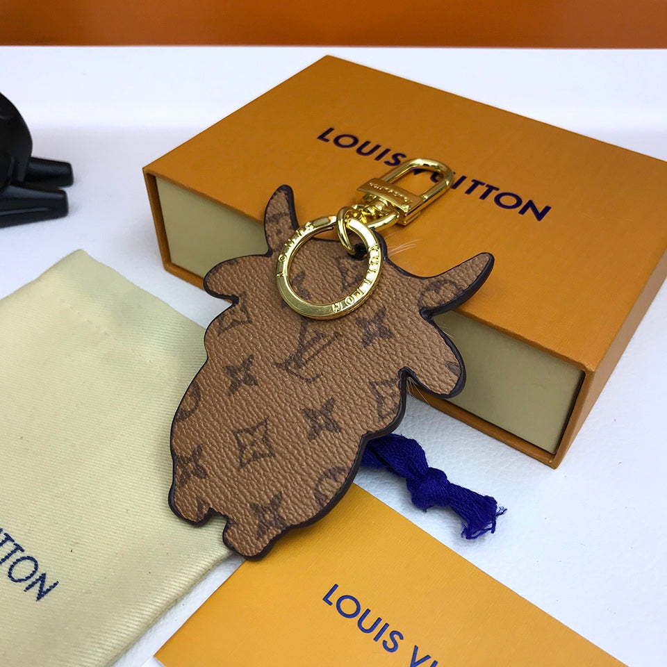 GLM -Top Quality Keychains LUV 085