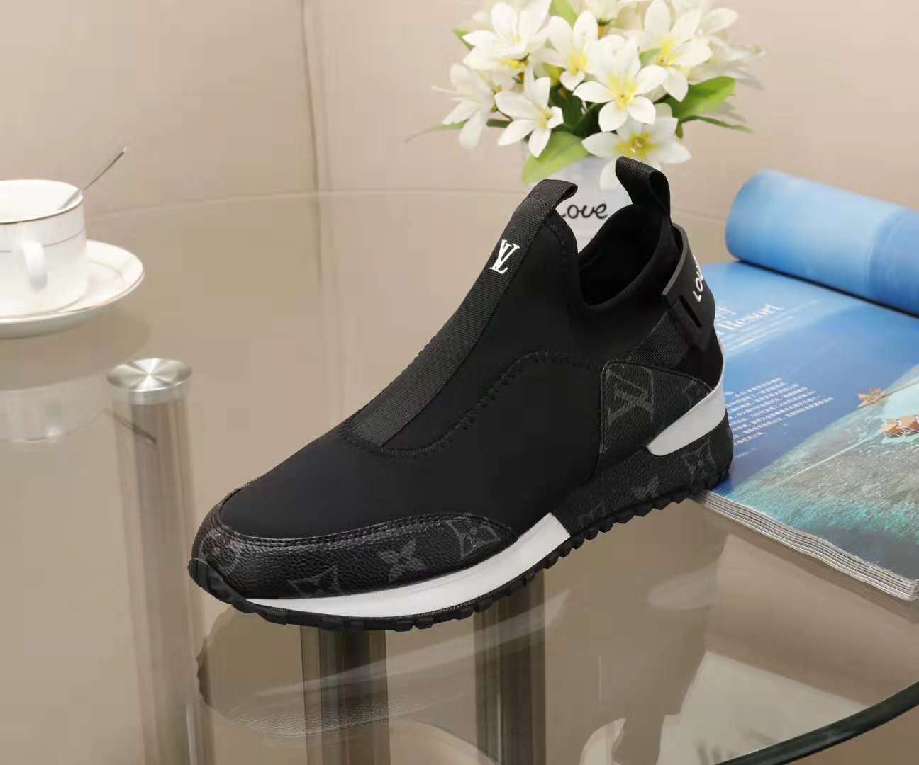 GLM - Top Quality Luv Sneaker 076