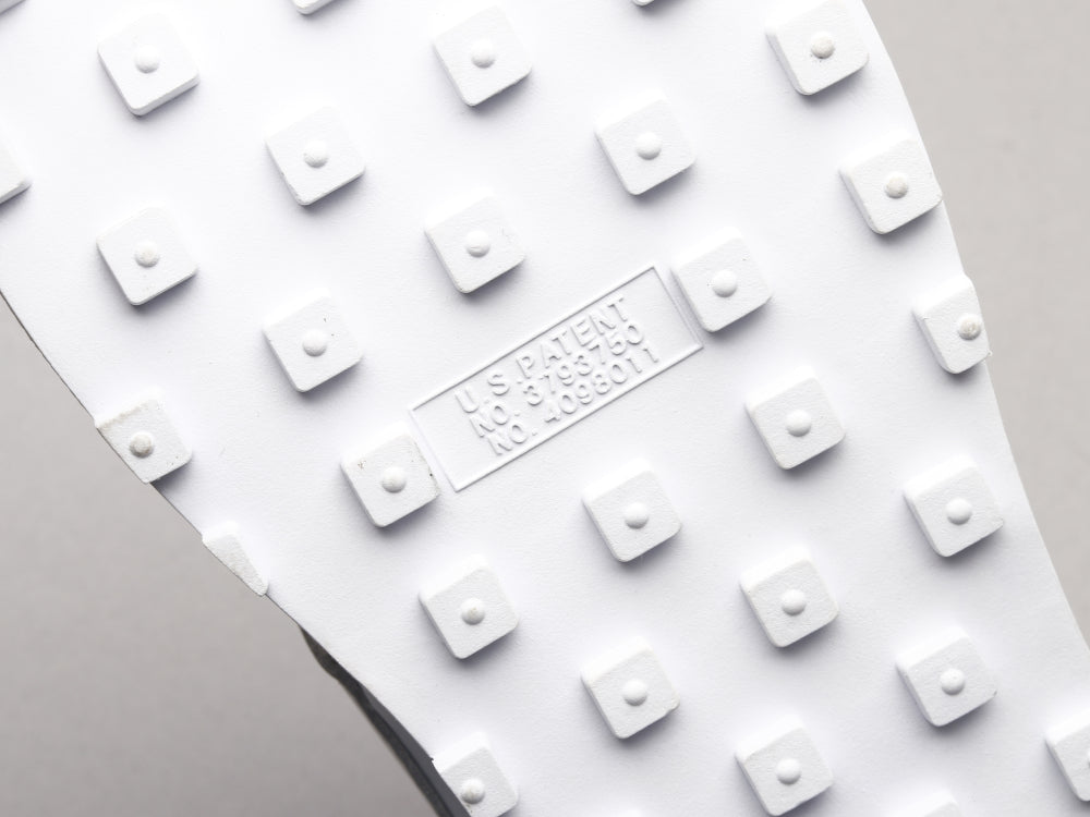 GLM - NKE Waffle Satin White