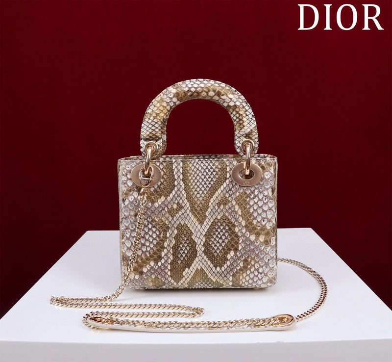 GLM - Dir Bags - 101