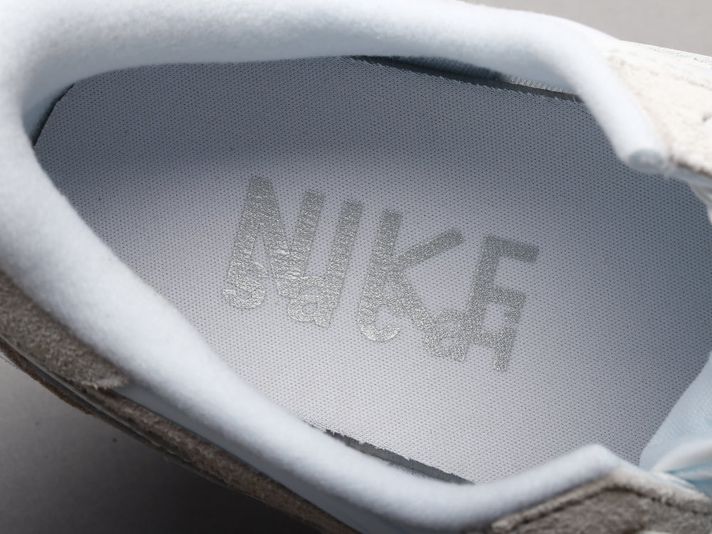 GLM - NKE Waffle Satin White