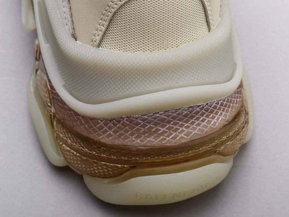 GLM - Bla 19SS Air Cushion White Sneaker
