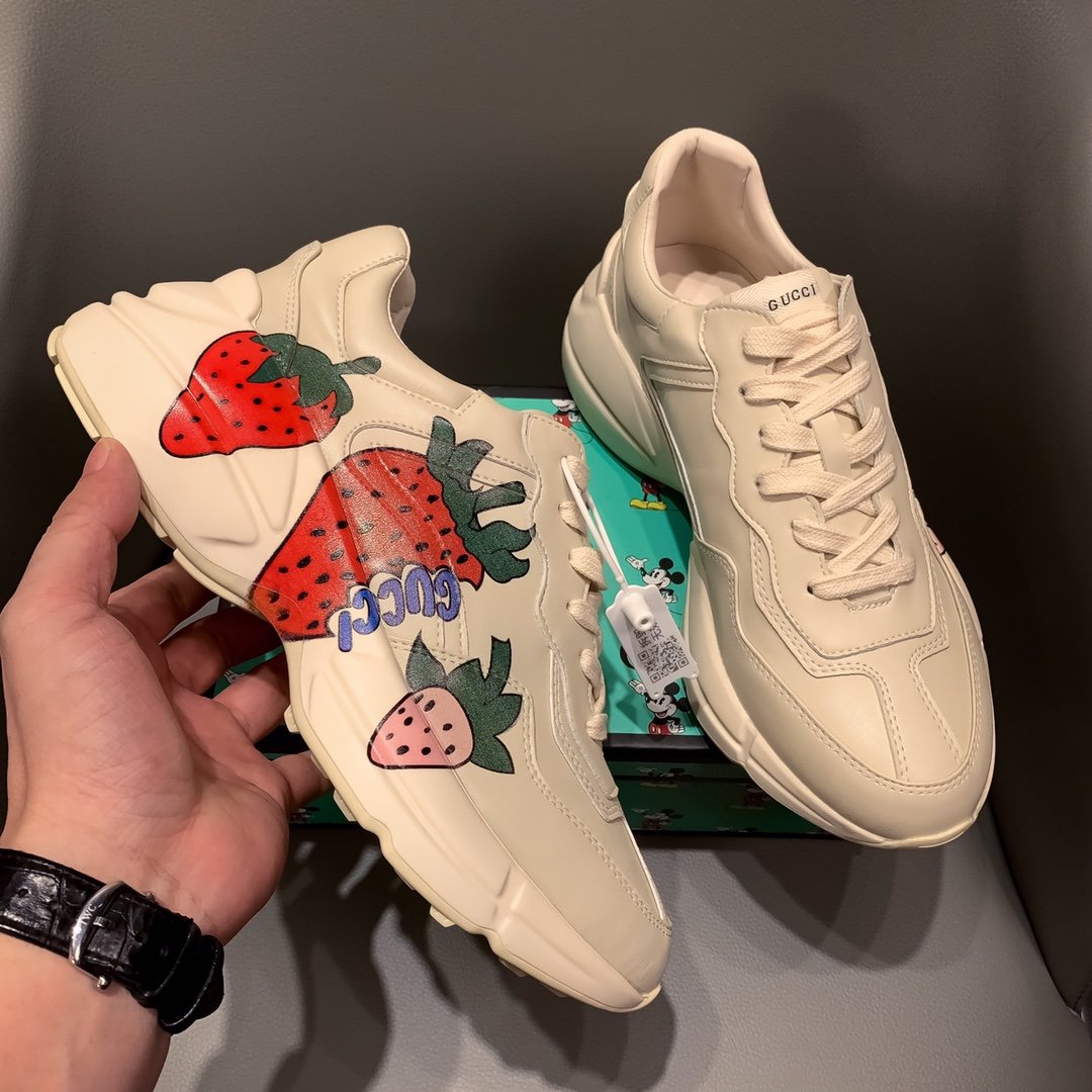 GLM-GCI  RHYTON VINTAGE TRAINER STRAWWBERRY WHITE SNEAKER 141
