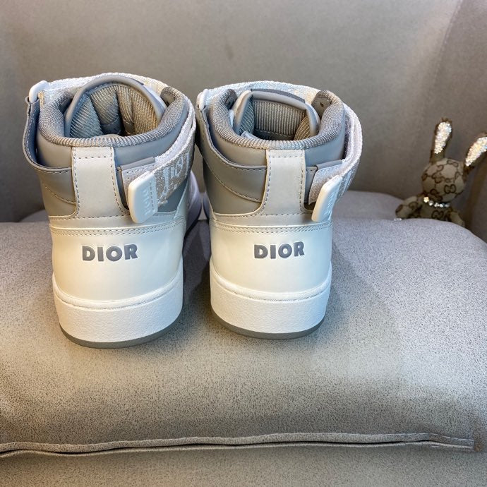 GLM - DIR B27 High White Gray