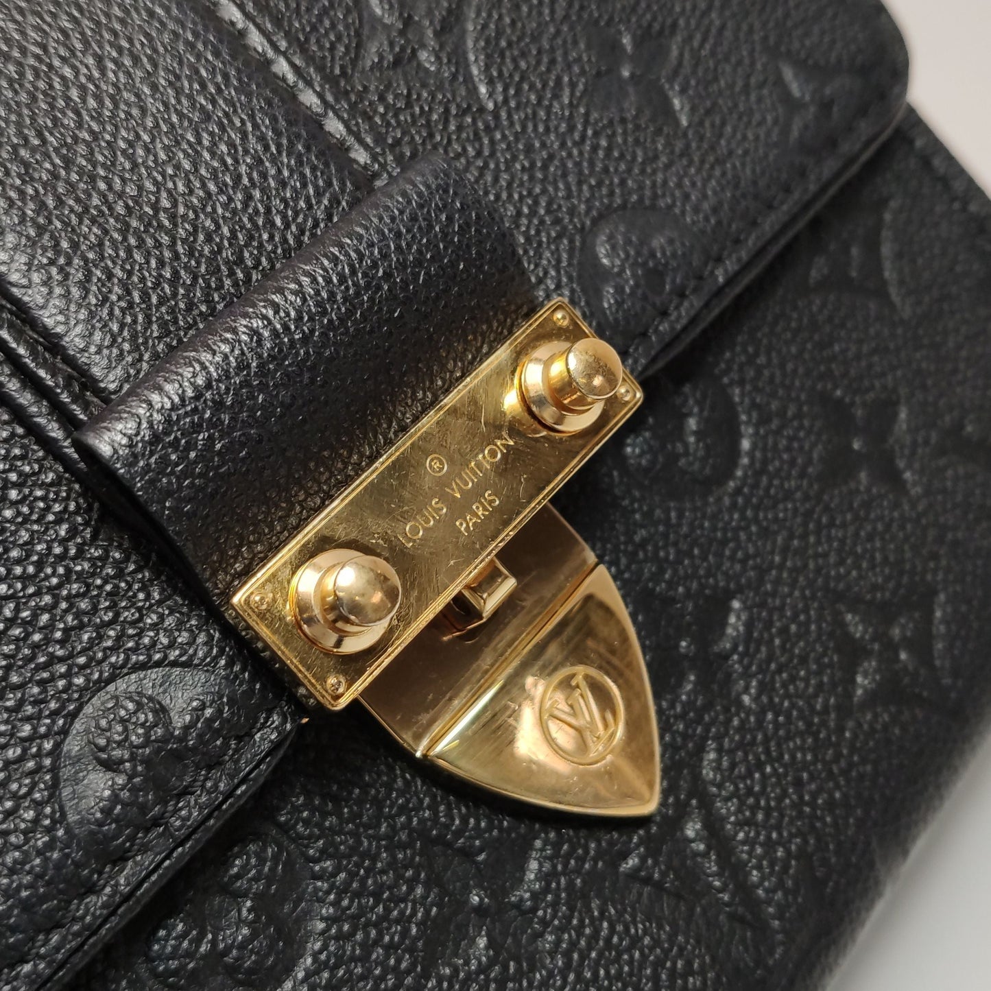 Preloved Louis Vuitton Saint Sulpice Leather Shoulder Bag 250604781222541
