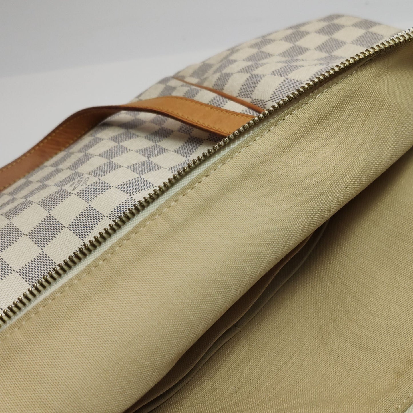 Preloved Louis Vuitton Totally Monogram Canvas Shoulder Bag 250602781219593