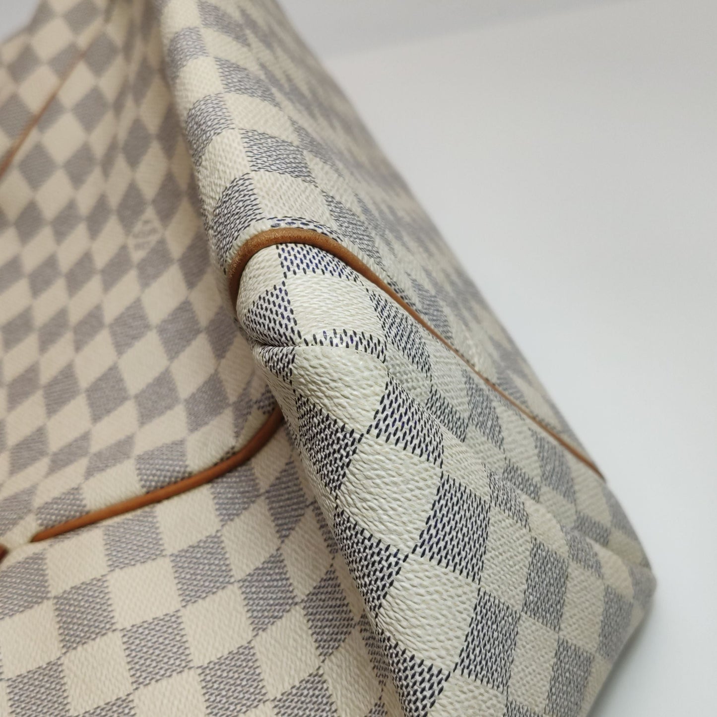Preloved Louis Vuitton Totally Monogram Canvas Shoulder Bag 250602781219593