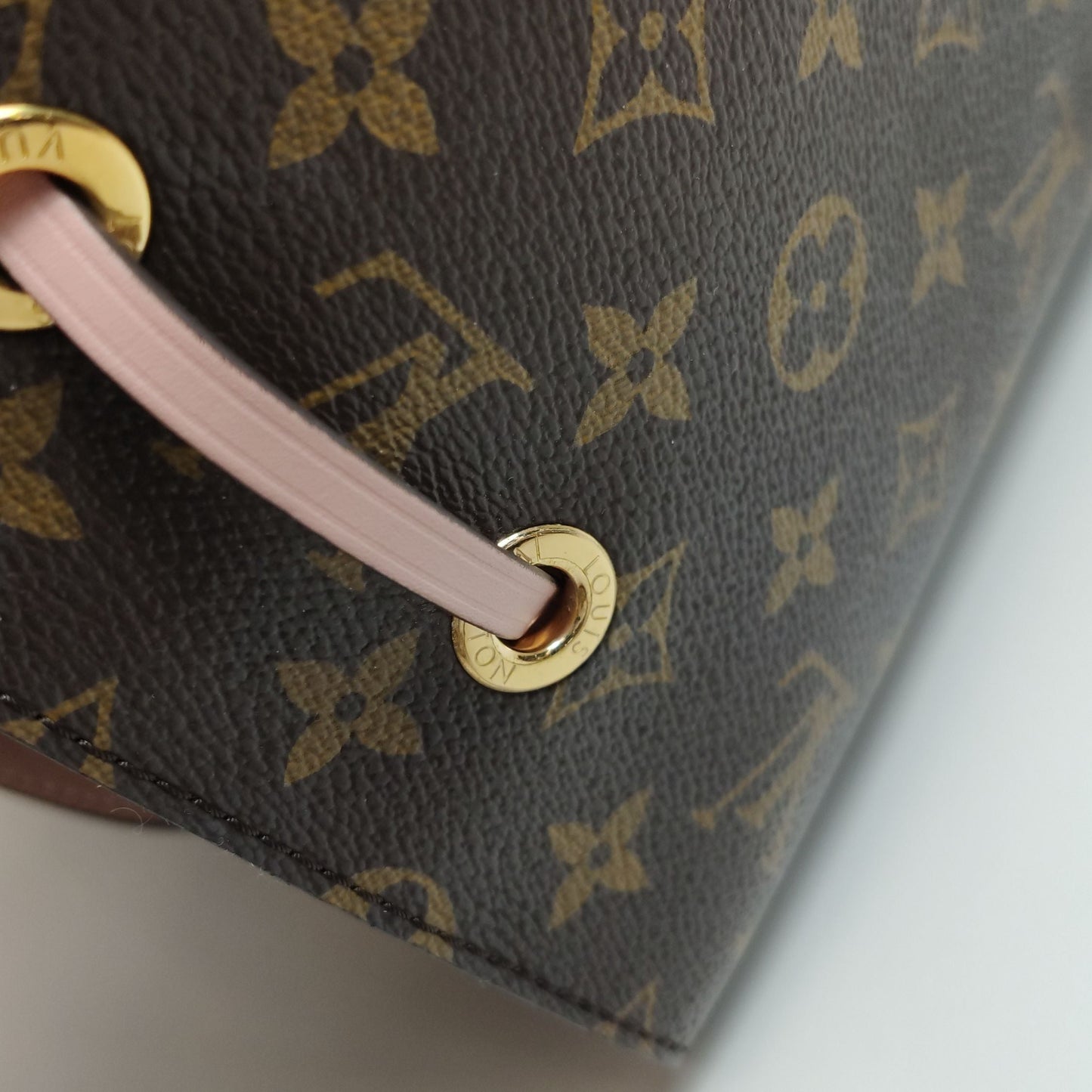 Preloved Louis Vuitton NÃ‰ONOÃ‰ Medium Monogram Canvas Drawstring Shoulder Bag 23030978235151