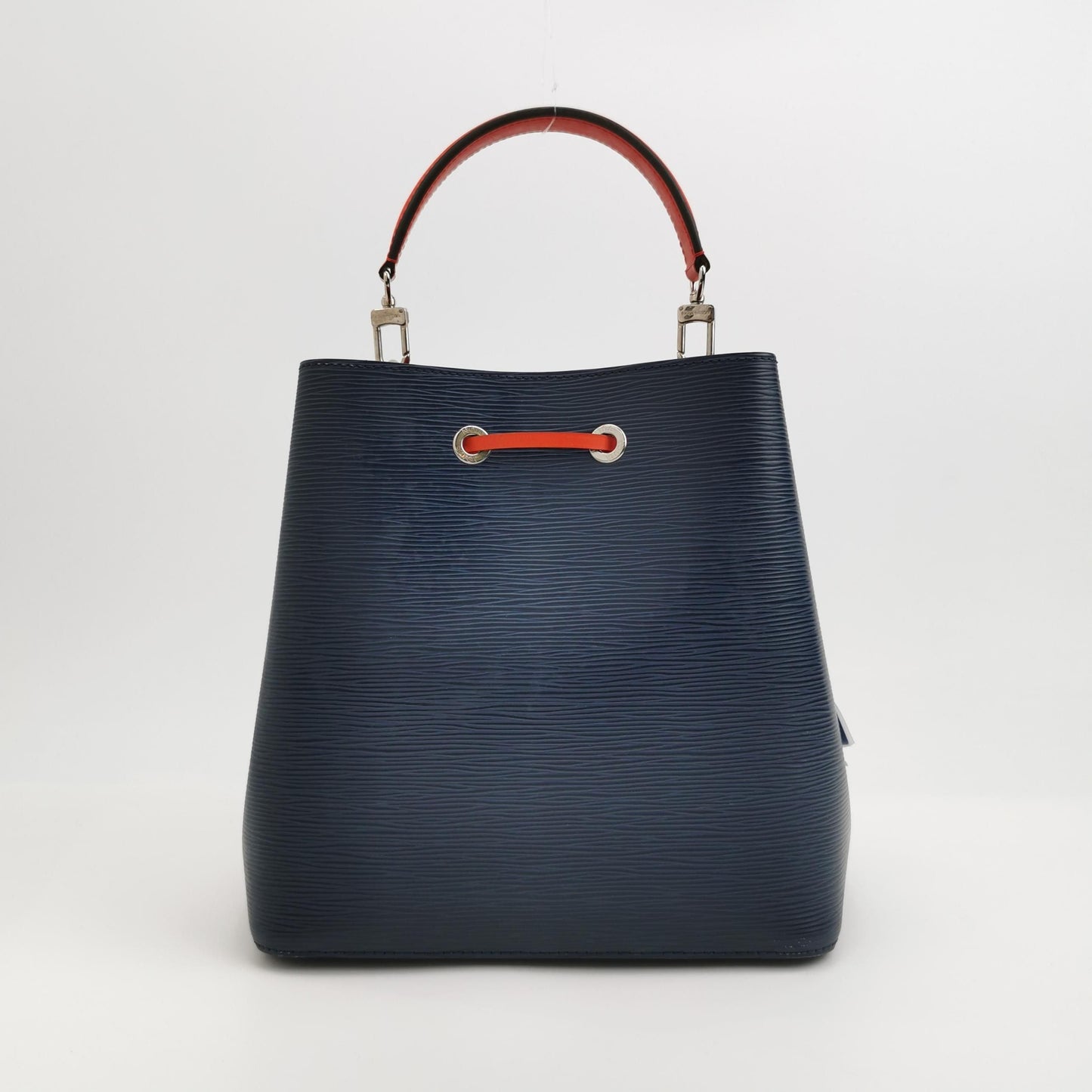 Preloved Louis Vuitton NÃ‰ONOÃ‰ Medium Leather Drawstring Shoulder Bag 250603781220219