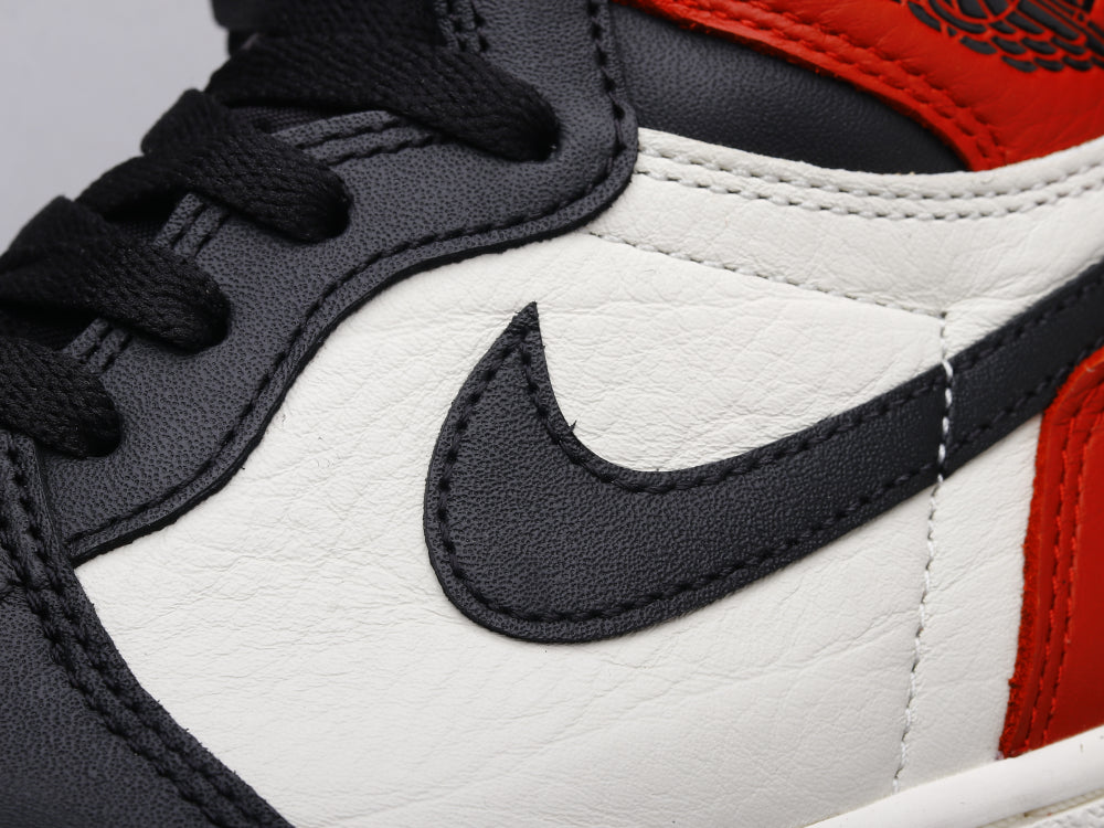 GLM - AJ1 black red toe