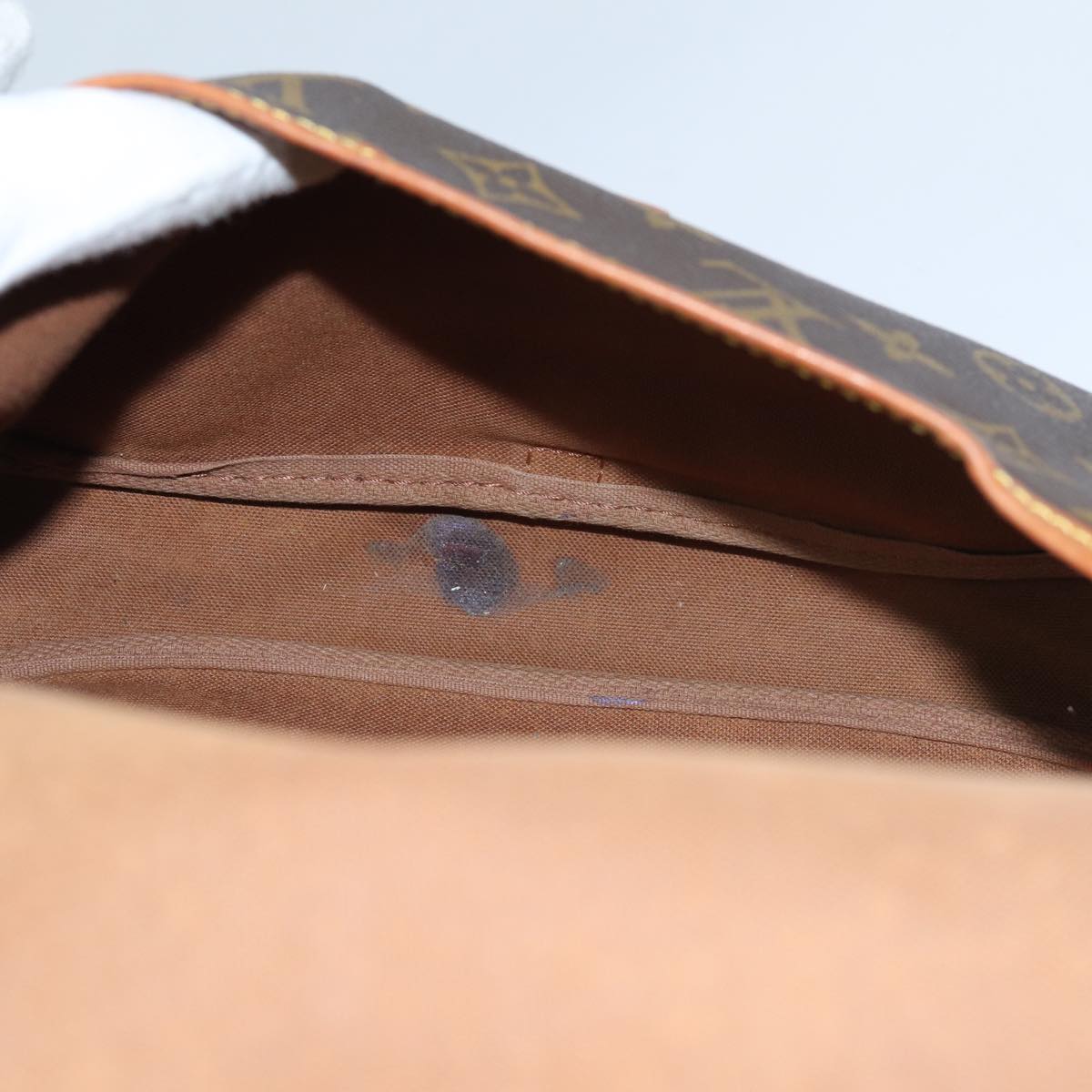LOUIS VUITTON Monogram Saumur 30 Shoulder Bag M42256 LV 68910