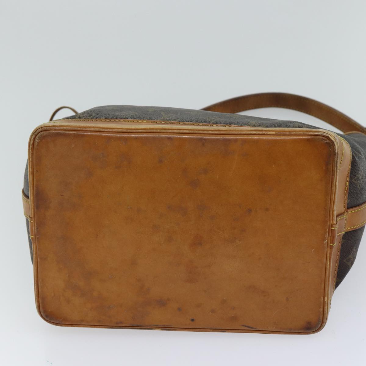 LOUIS VUITTON Monogram Noe Shoulder Bag M42224 LV 69427