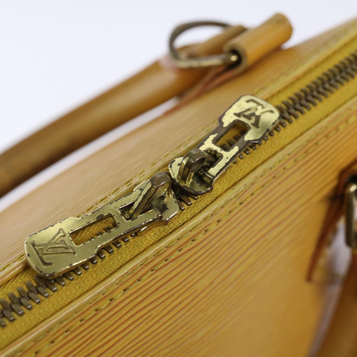 LOUIS VUITTON Epi Alma Hand Bag Tassili Yellow M52149 LV 69598