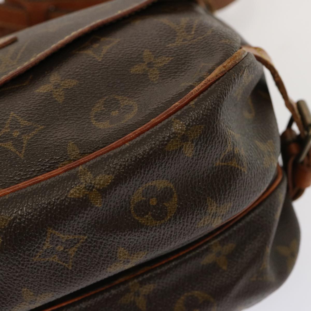 LOUIS VUITTON Monogram Saumur 30 Shoulder Bag M42256 LV 69724