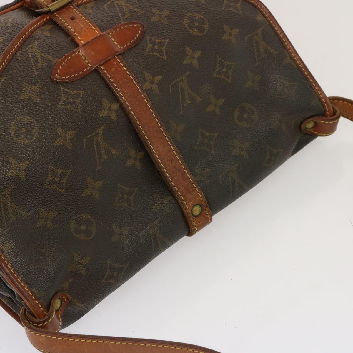LOUIS VUITTON Monogram Saumur 30 Shoulder Bag M42256 LV 69724