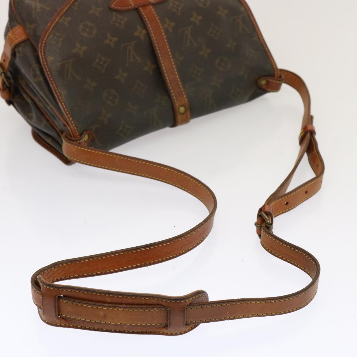 LOUIS VUITTON Monogram Saumur 30 Shoulder Bag M42256 LV 69724