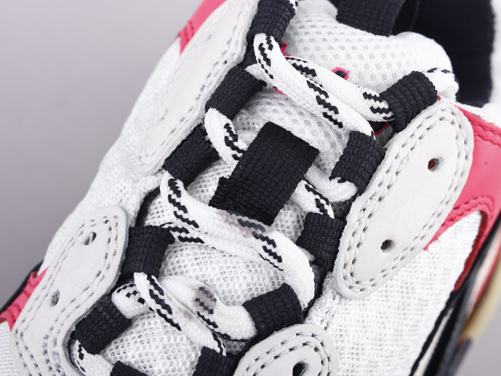 GLM - Bla Triple S Black And White Powder Sneaker