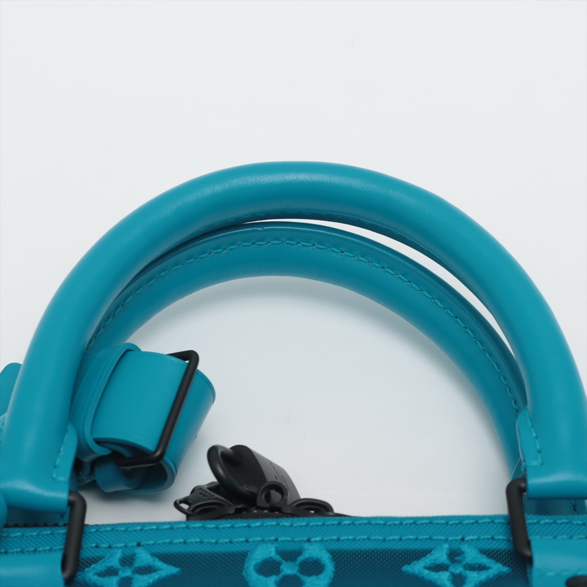 Louis Vuitton Keepall Ultra Limited Edition Triangle Monogram Mesh 50 Turquoise