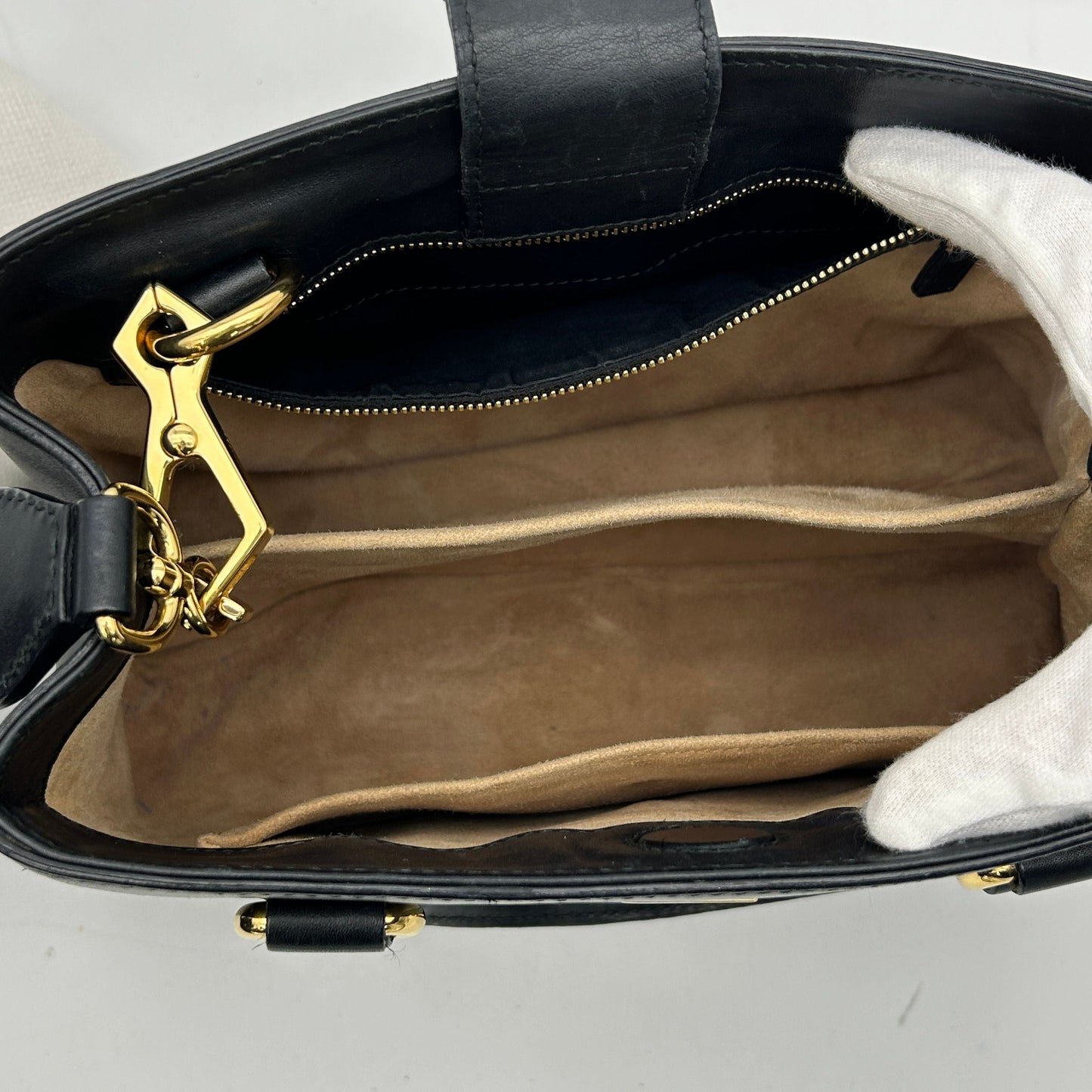 GUCCI Sylvie Handbag  Leather Black Plain for Women LA25981