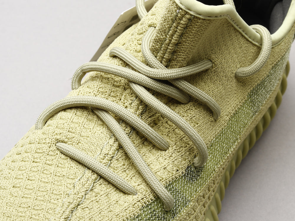 GLM - Yzy 350 Sulfur Matcha Green Sneaker